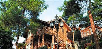 Merryland Resort Ґуйлінь Екстер'єр фото